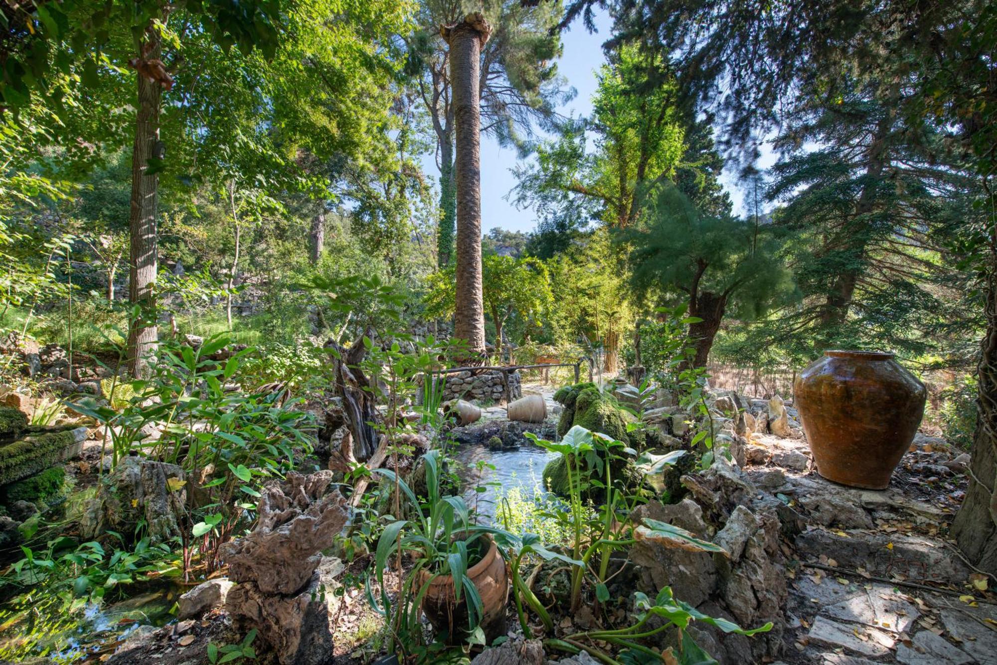 Santuari De Lluc Hotel Kültér fotó