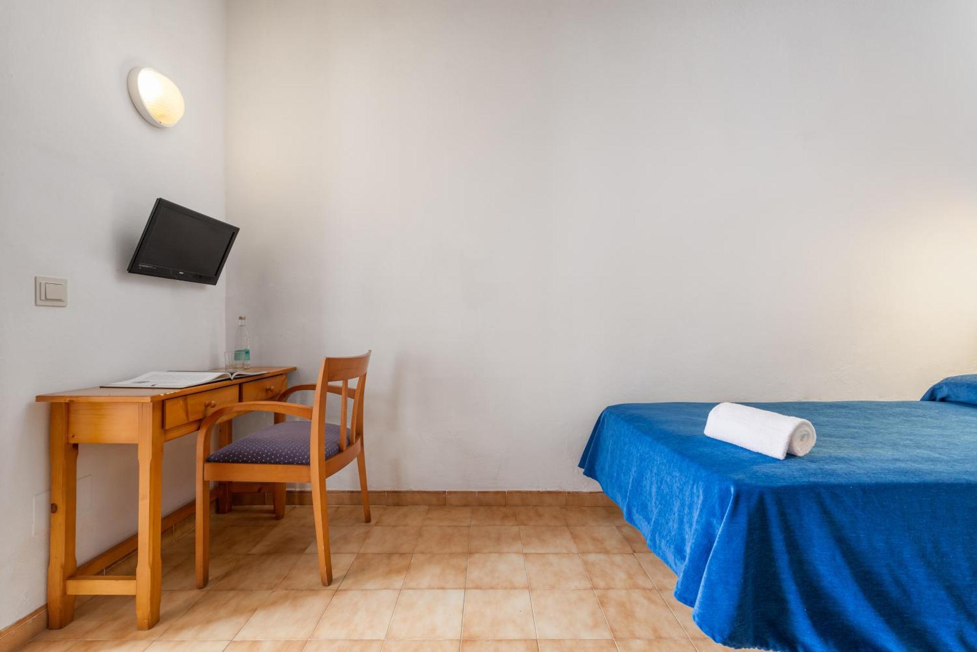 Santuari De Lluc Hotel Szoba fotó